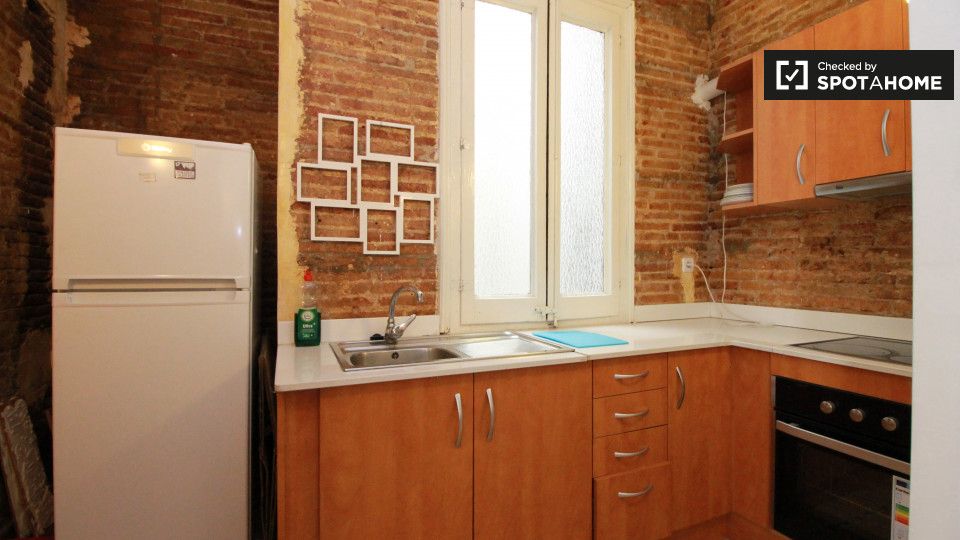 Kitchen of Flat to rent in  Barcelona Capital  with Air Conditioner, Heating and Furnished