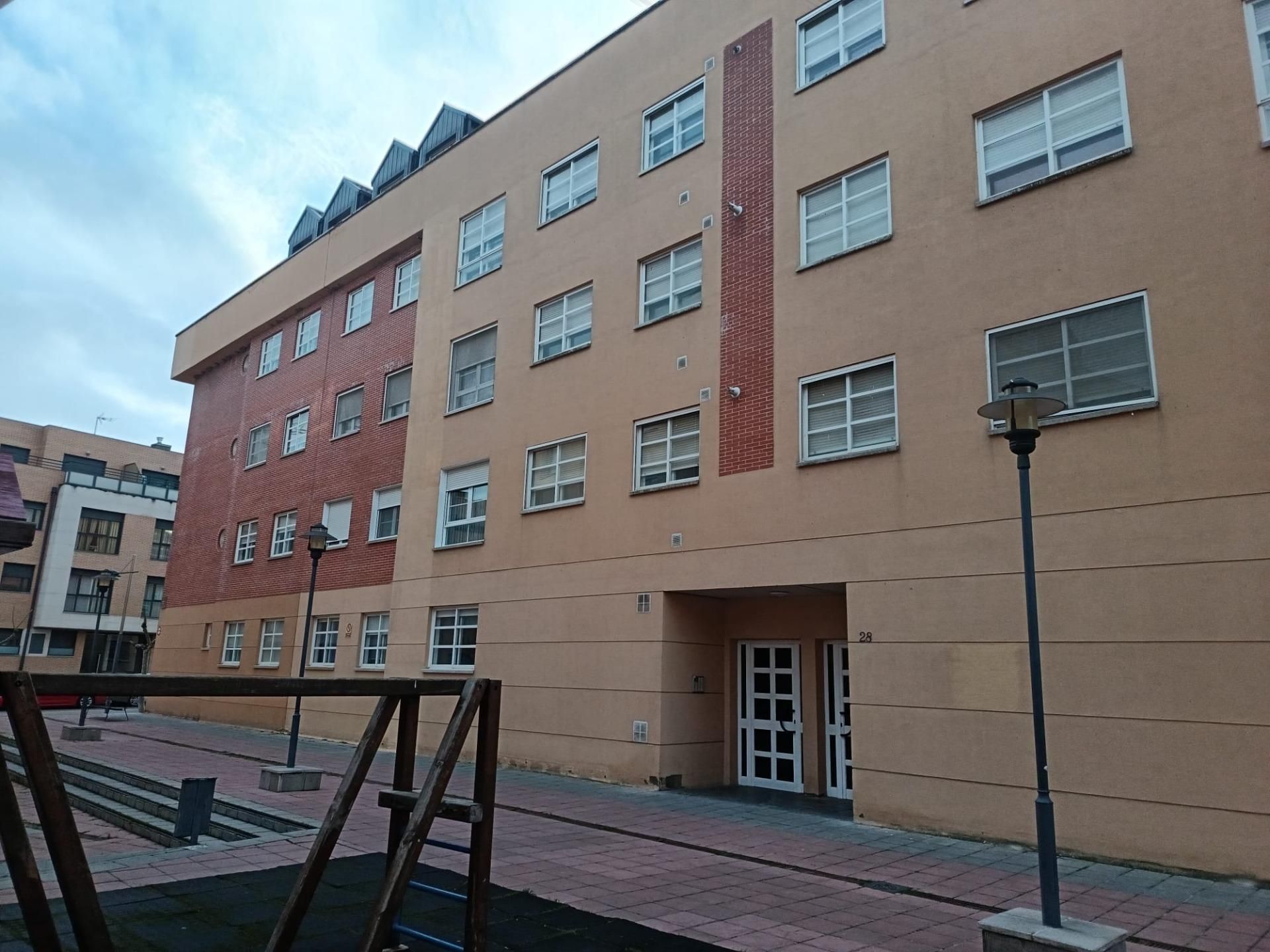 Pis de lloguer a Cistérniga