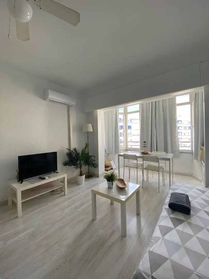 Habitatge amb ascensor en venda a Calle Eduardo Aguilera Romero