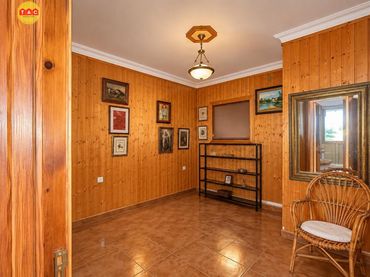 Casa amb balcó en venda a Lepe
