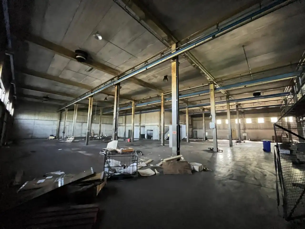 Nave industrial en venta en Manlleu con Alarma