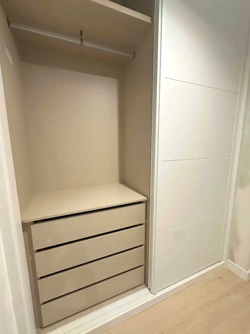 Dormitori de Loft de lloguer en Madrid amb Aire condicionat, Calefacció i Forn
