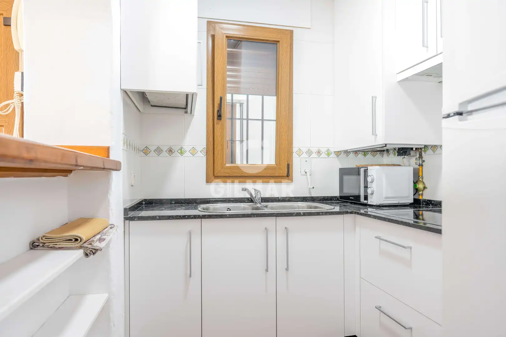 Küche von Wohnung zum Verkauf in Zahara de los Atunes mit Heizung, Privatgarten und Schwimmbad