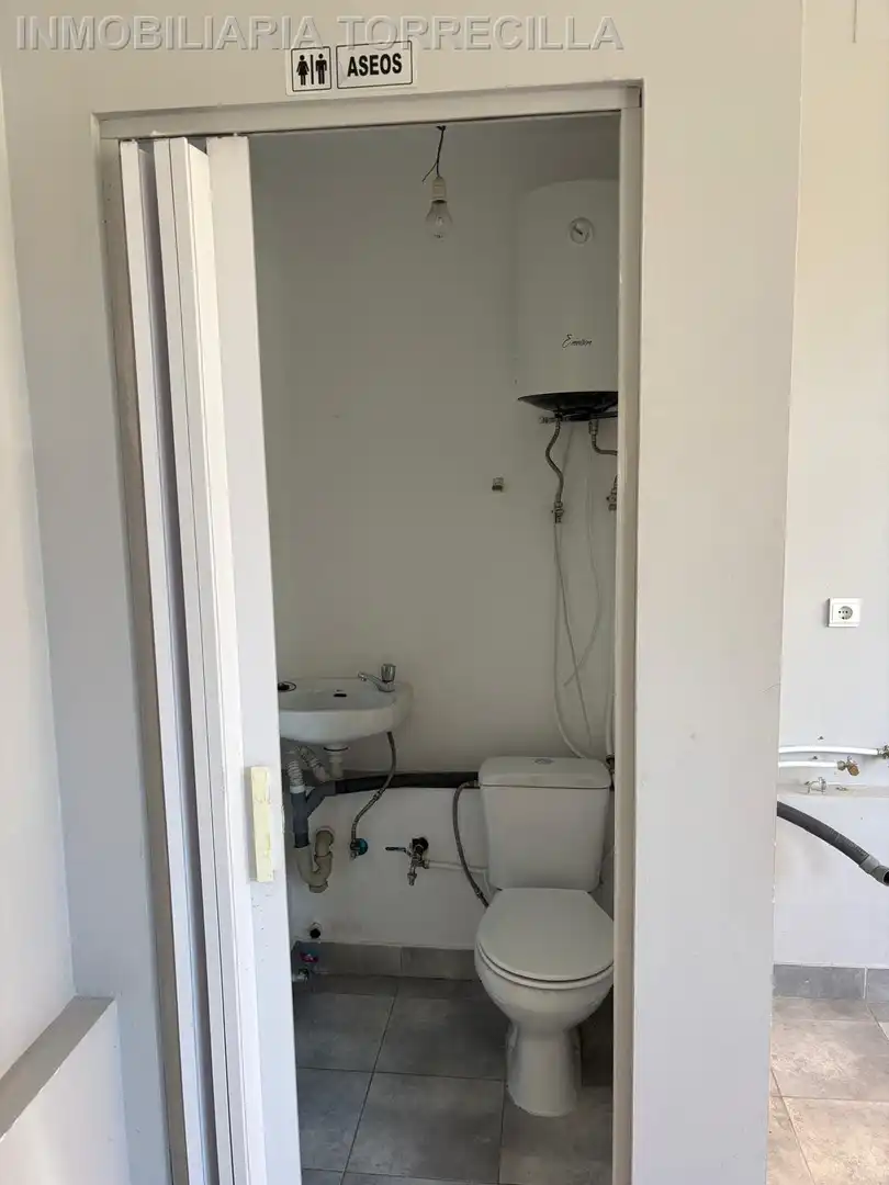 Badezimmer von Geschaftsraum zum Verkauf in Valladolid