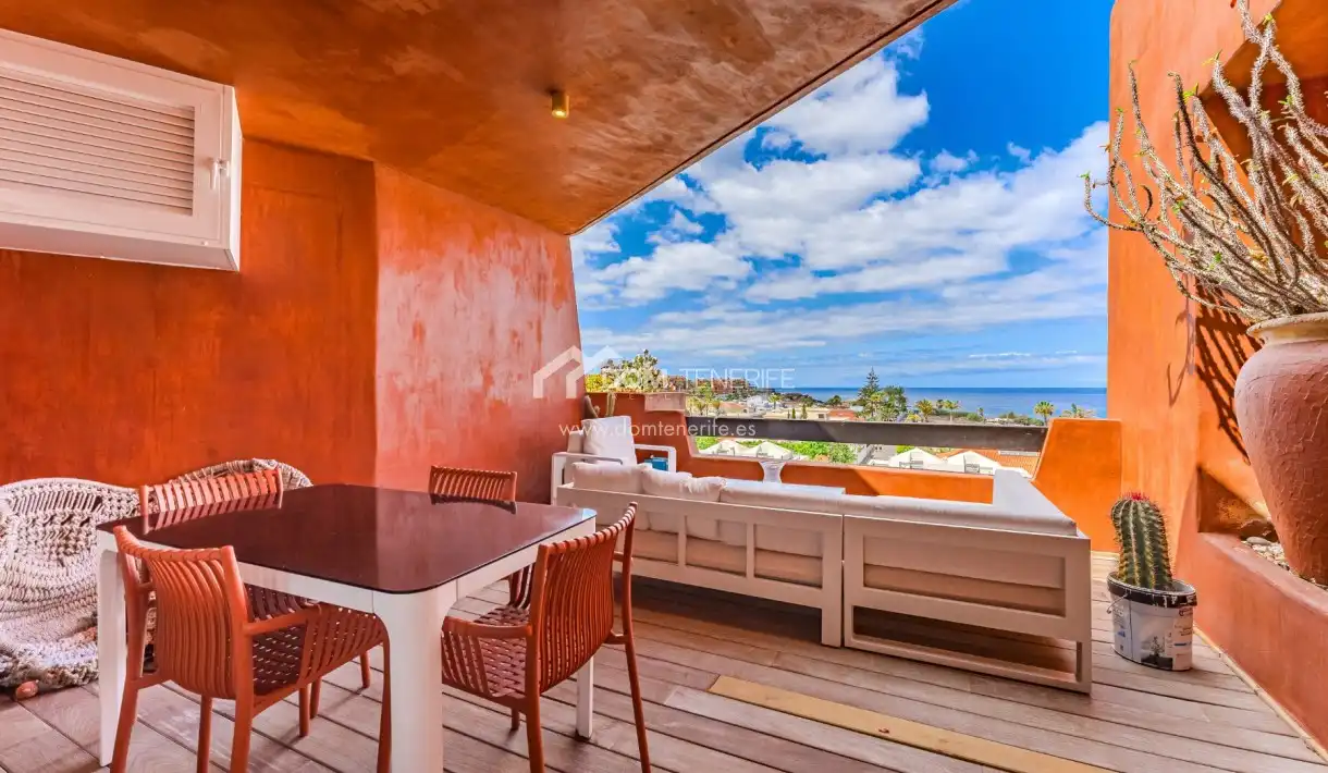 Terraza de Piso en venta en Arona con Aire acondicionado, Terraza y Piscina