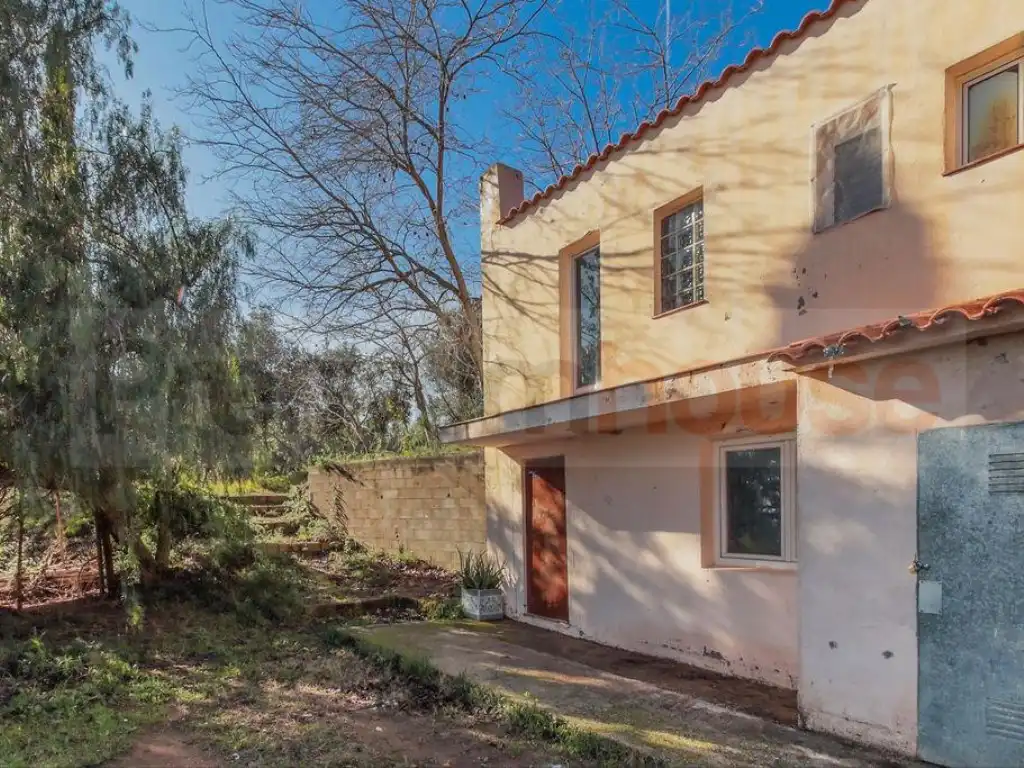 Vista exterior de Casa o xalet en venda en Castellvell del Camp amb Jardí privat