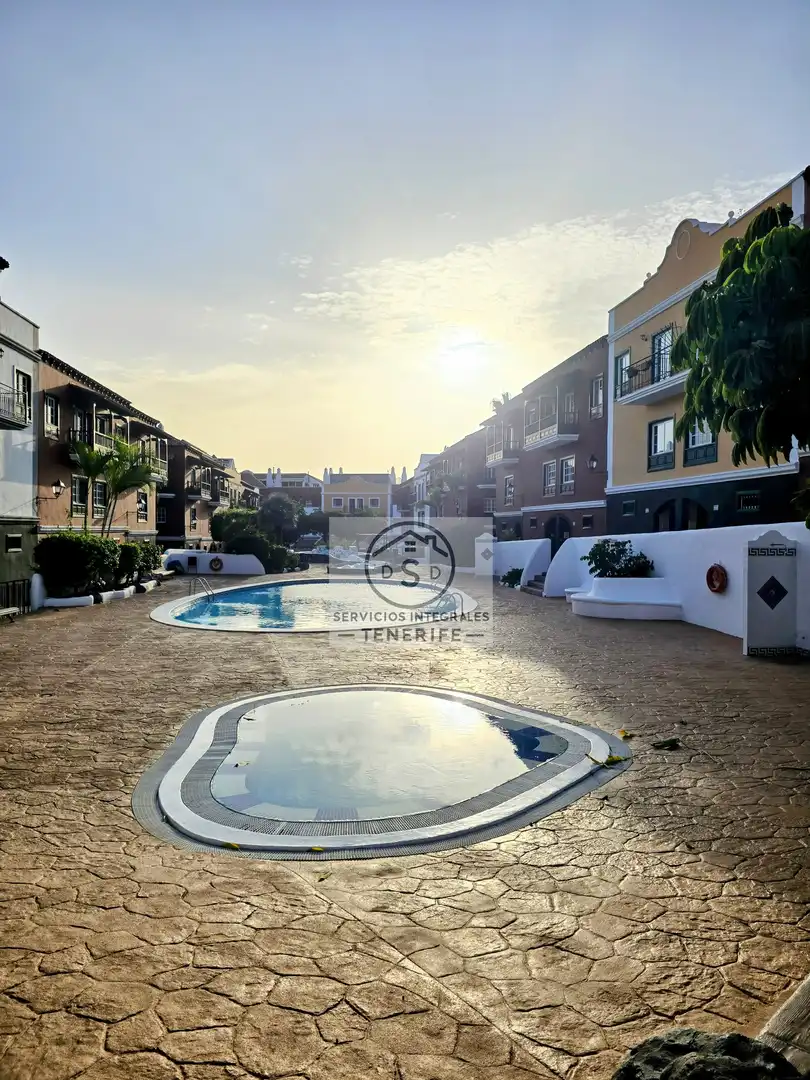 Casa a schiera con terrazza in vendita a Calle Abinque, imagen 3