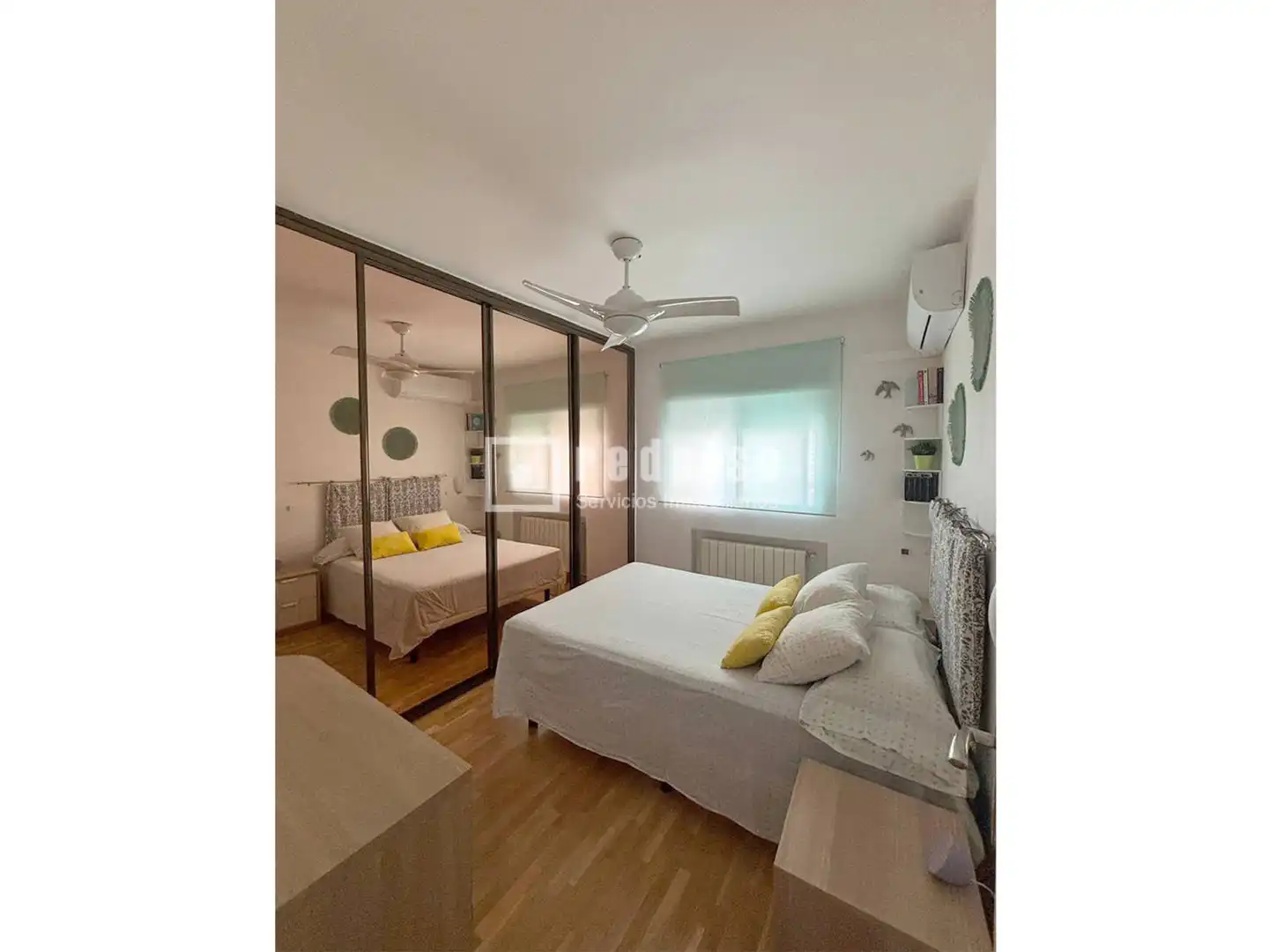 Habitación de Piso en venta en Madrid con Aire acondicionado, Calefacción y Jardín privado