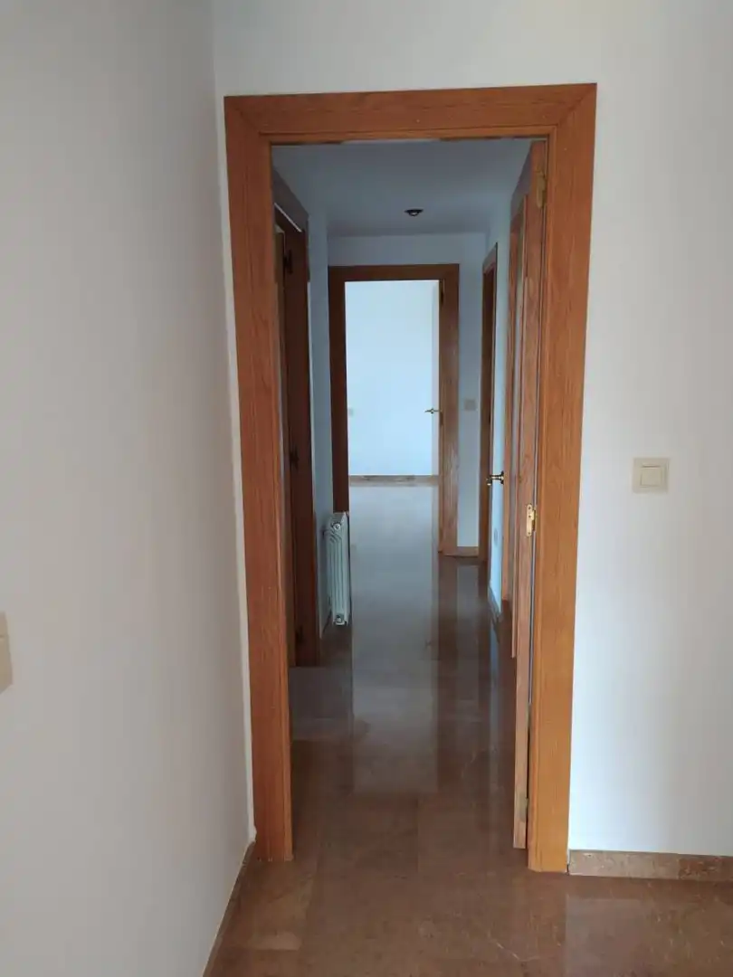 Piso de alquiler en Valencia con Aire acondicionado, Calefacción y Trastero