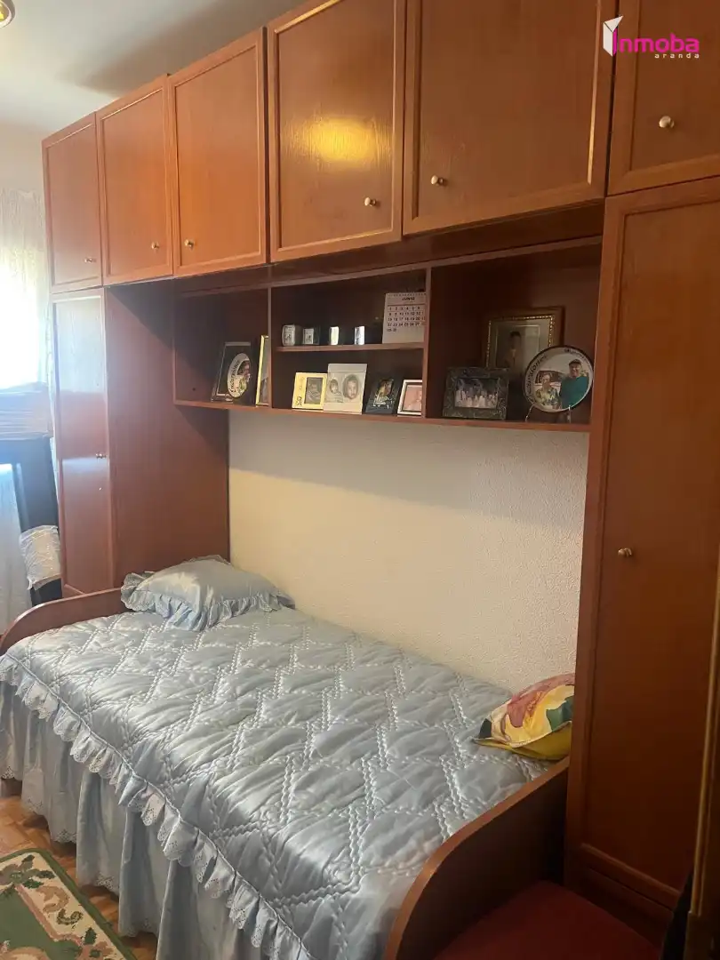 Habitación de Piso en venta en Aranda de Duero con Calefacción