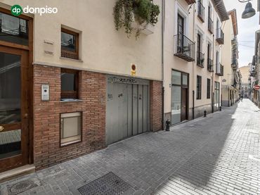 Individual en venda a Calle san jacinto