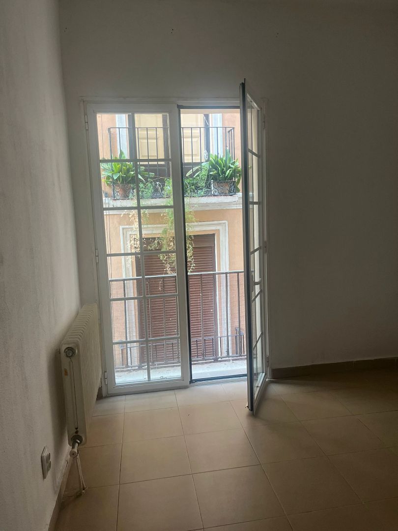 Balcony of Flat to rent in  Zaragoza Capital  with Heating, Oven and Washing machine