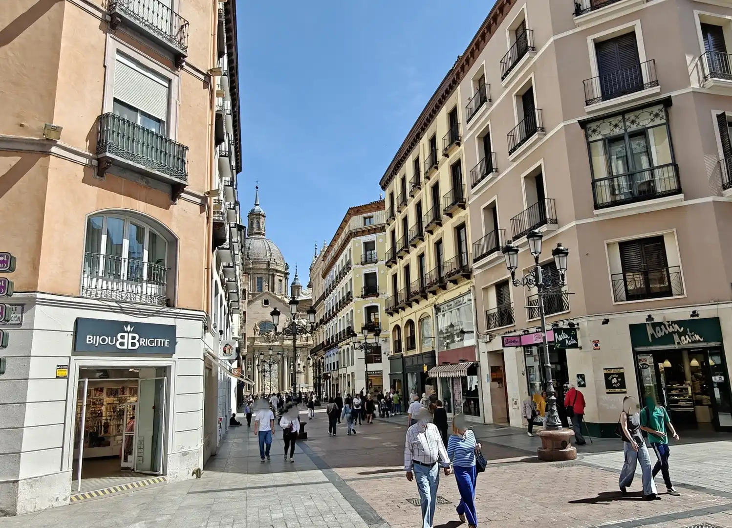 Vista exterior de Piso en venta en Zaragoza con Calefacción, Parquet y Terraza