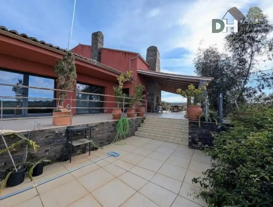 Casa rústica amb terrassa en venda a Campus Universitario, imagen 13