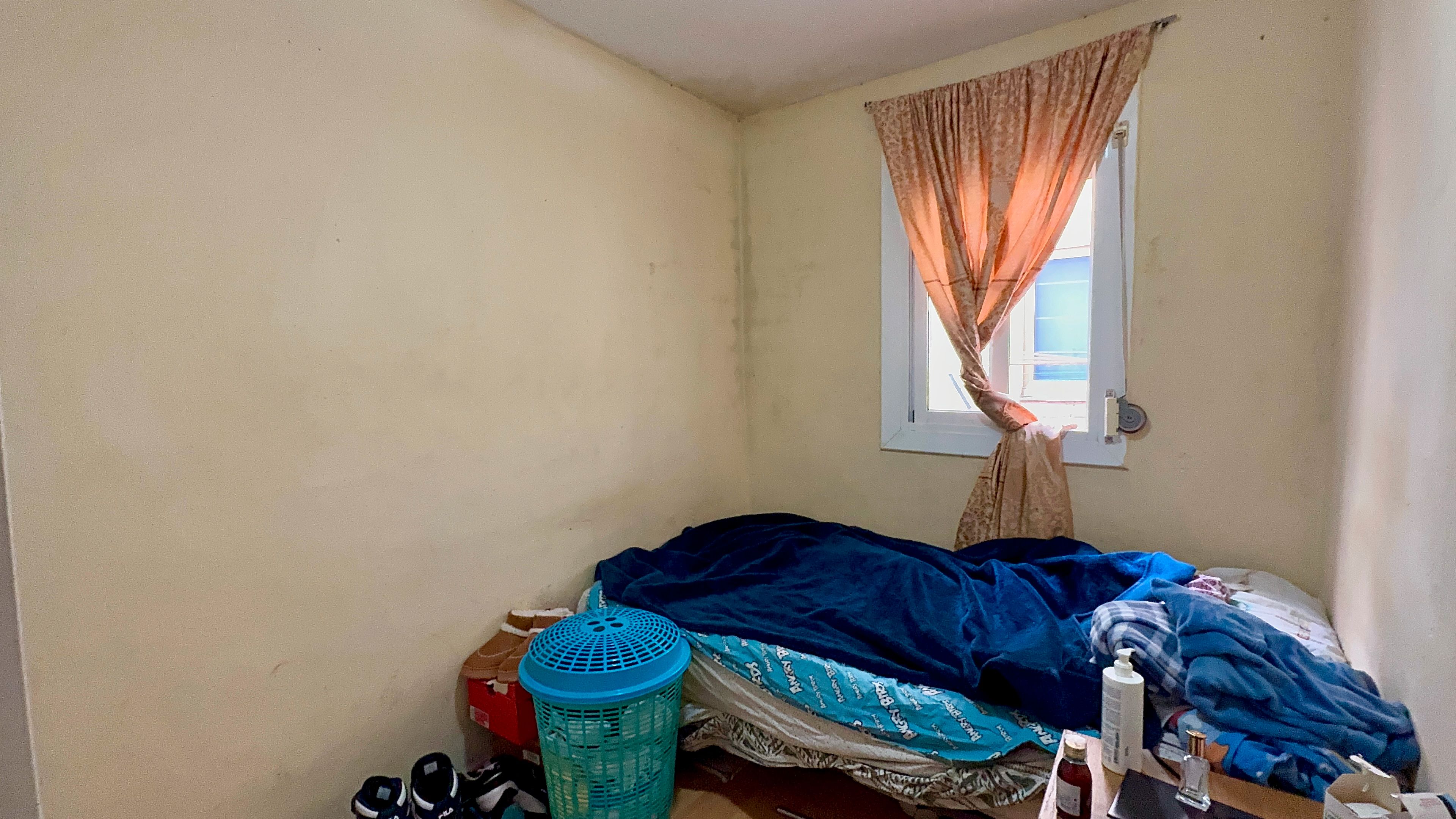 Bedroom of Flat for sale in Esplugues de Llobregat  with Balcony
