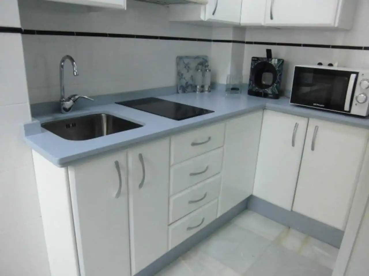 Kitchen of Flat for rent in Jerez de la Frontera  with Air Conditioner and Furnished
