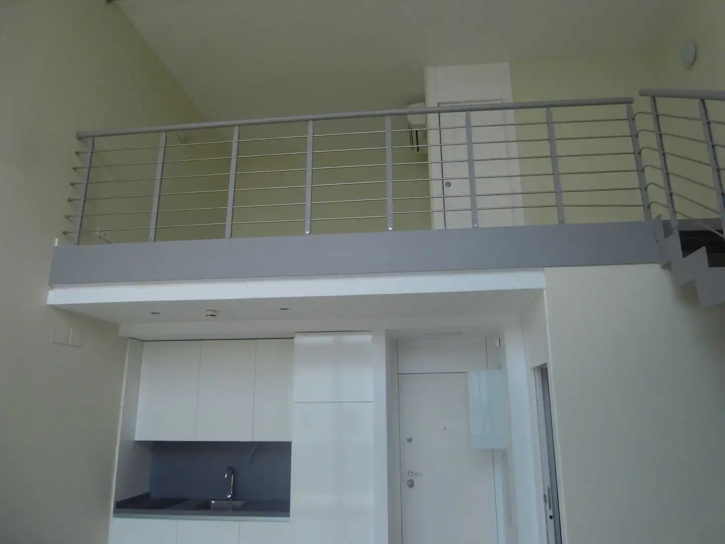 Terrasse von Büro zum Verkauf in Manises mit Klimaanlage und Balkon