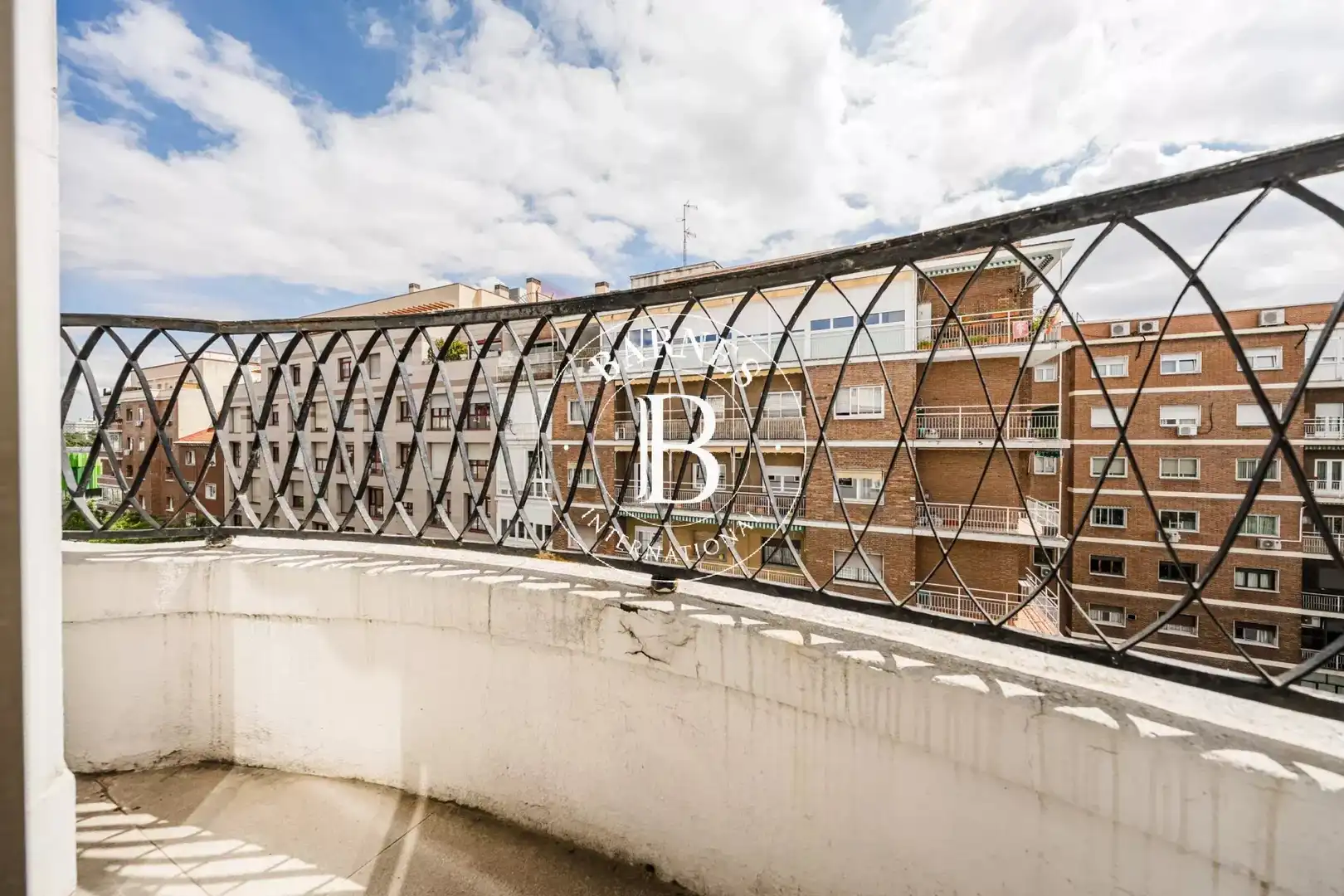 Terraza de Piso en venta en Madrid con Calefacción