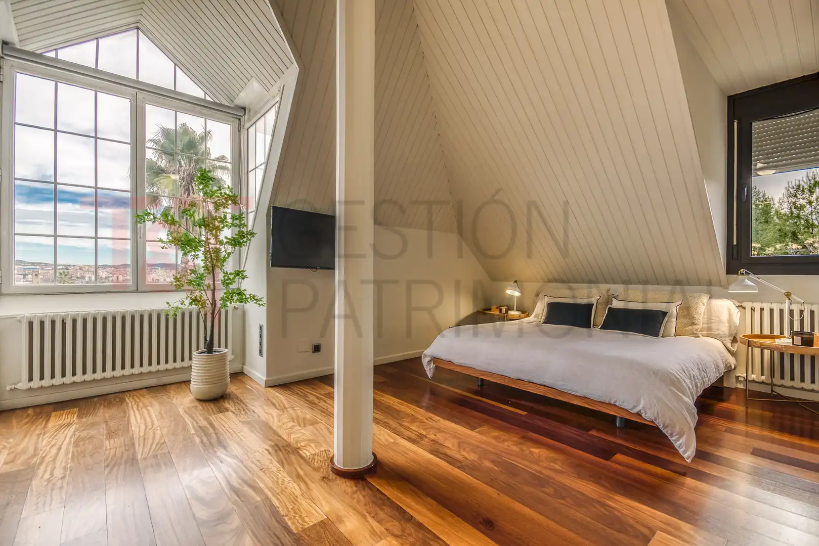 Habitación de Casa o chalet en venta en Canovelles con Aire acondicionado, Calefacción y Jardín privado