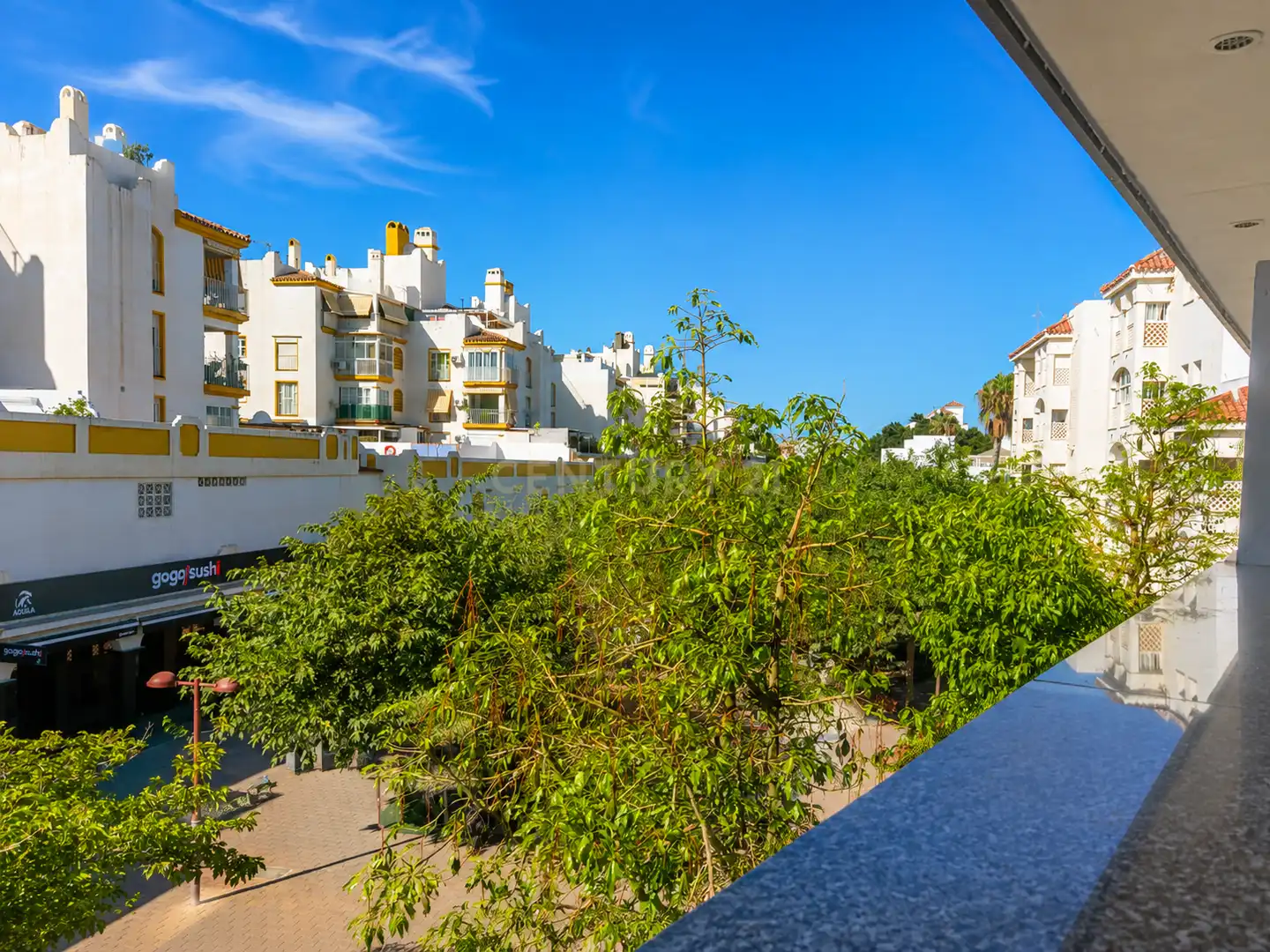 Vista exterior de Apartament en venda en Benalmádena amb Balcó