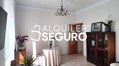 Photo 3 of Flat to rent in Mayor, Casco Antiguo - Sta. Cruz - Ayuntamiento, Alicante