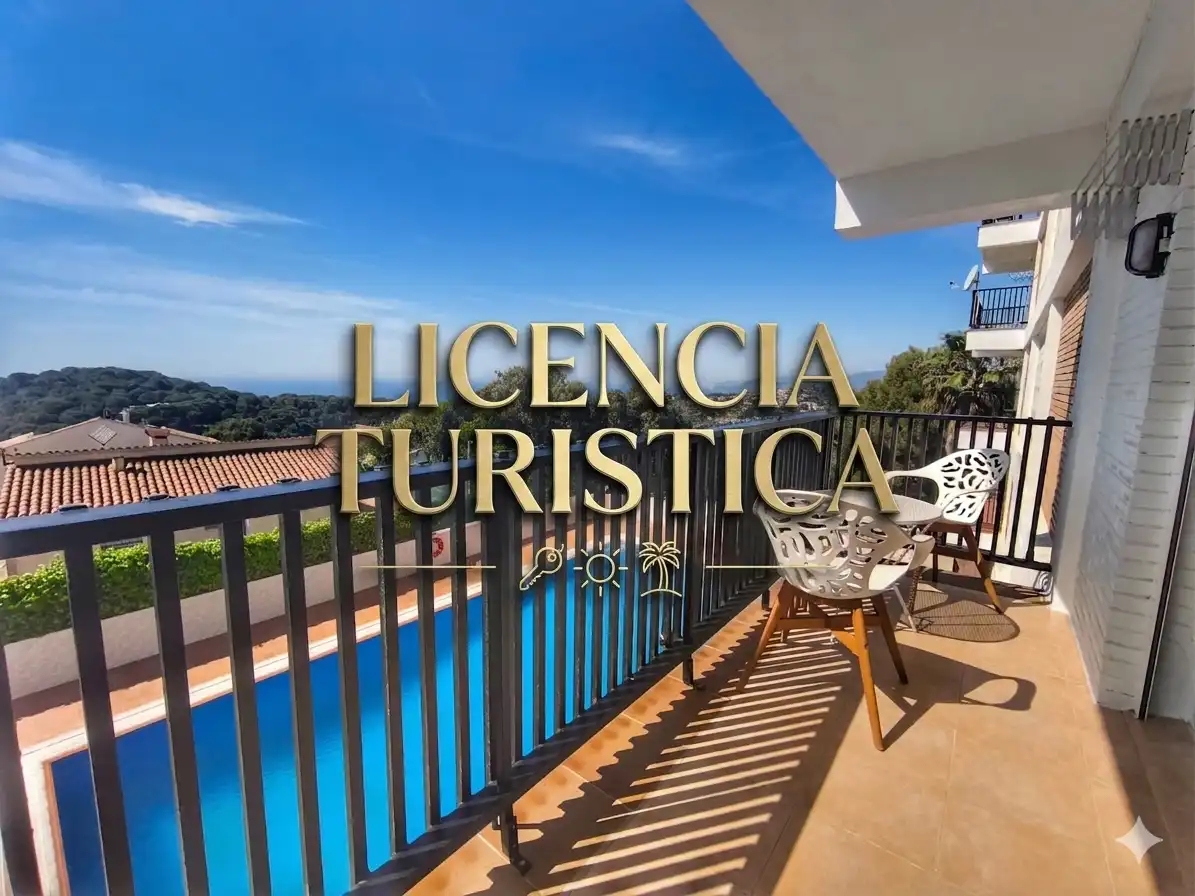 Außenansicht von Wohnung zum Verkauf in Lloret de Mar mit Heizung, Privatgarten und Terrasse
