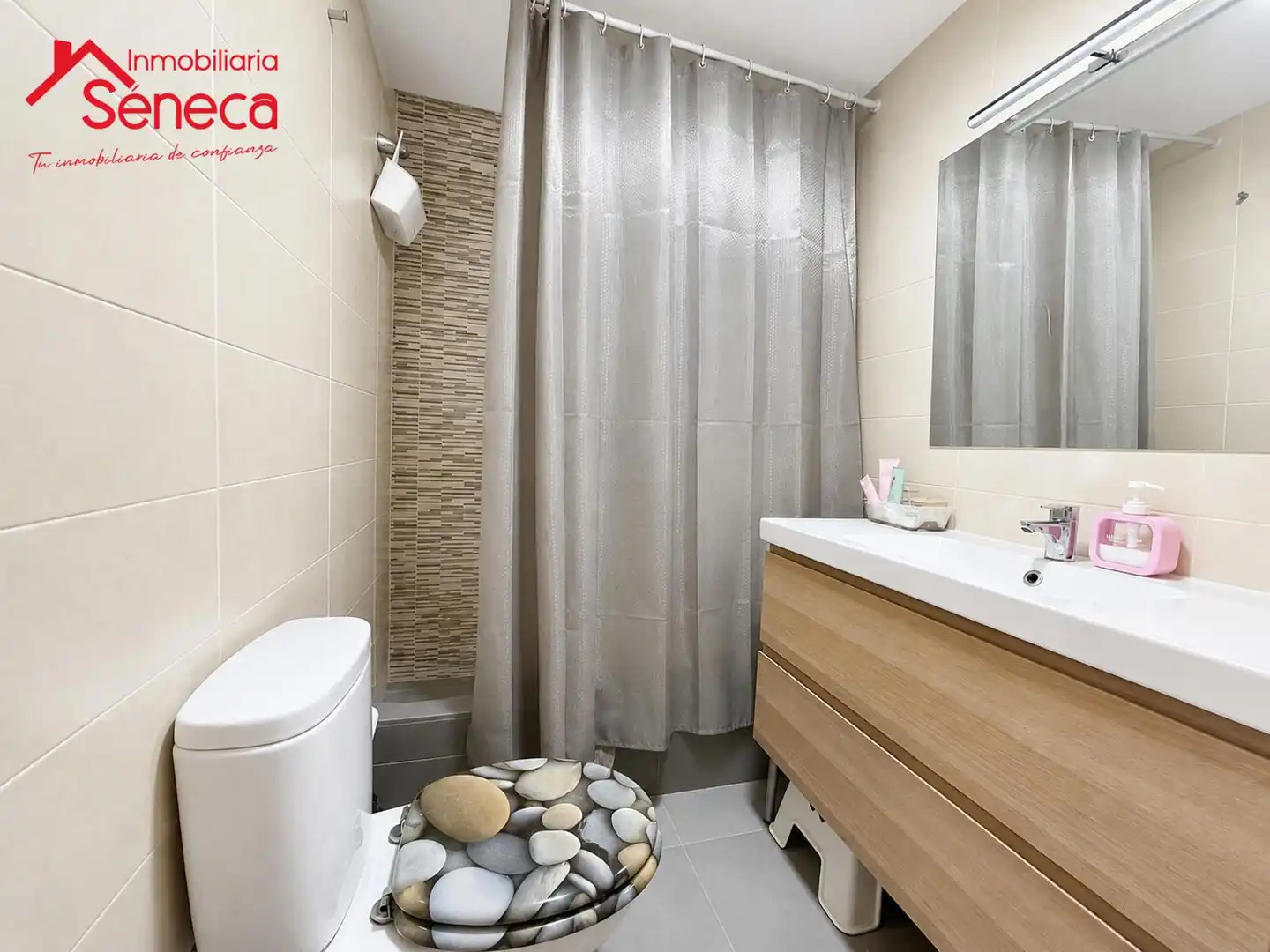 Baño de Piso en venta en Córdoba con Aire acondicionado, Calefacción y Terraza
