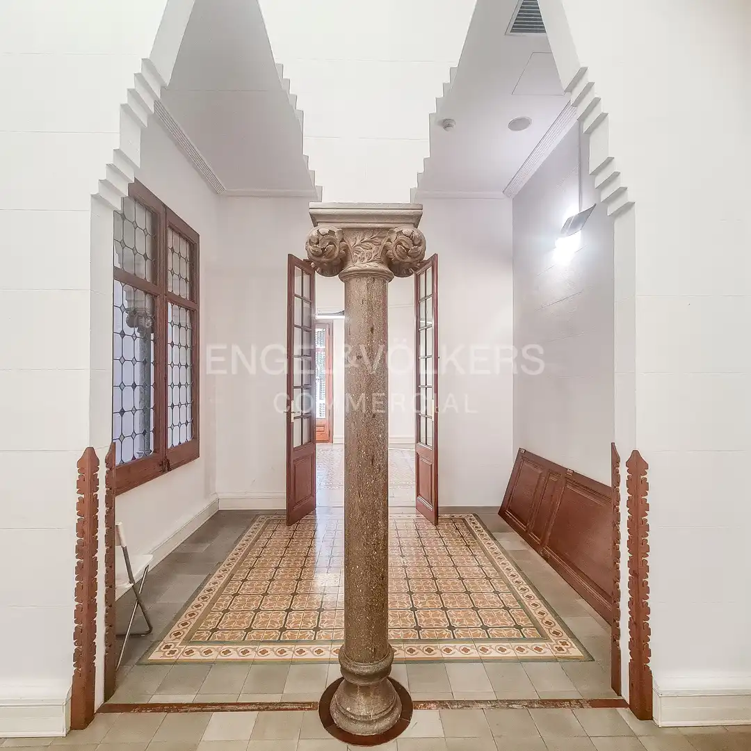 Oficina de lloguer en Eixample