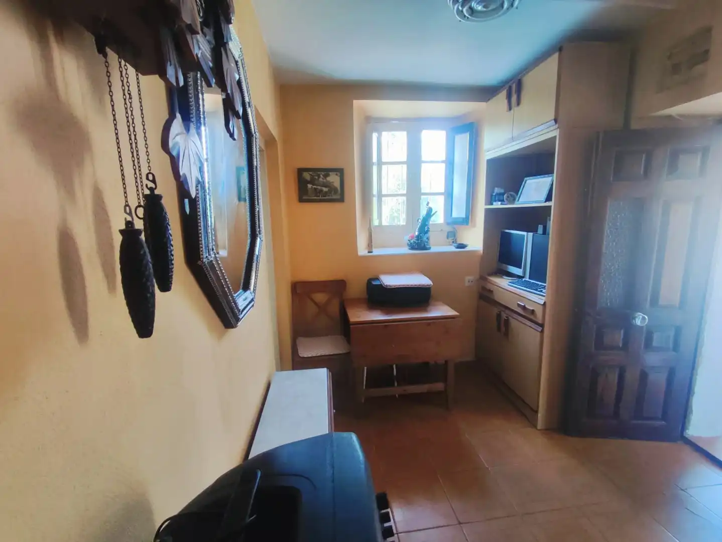 Cuina de Casa adosada en venda en Corvera de Toranzo amb Calefacció, Jardí privat i Parquet