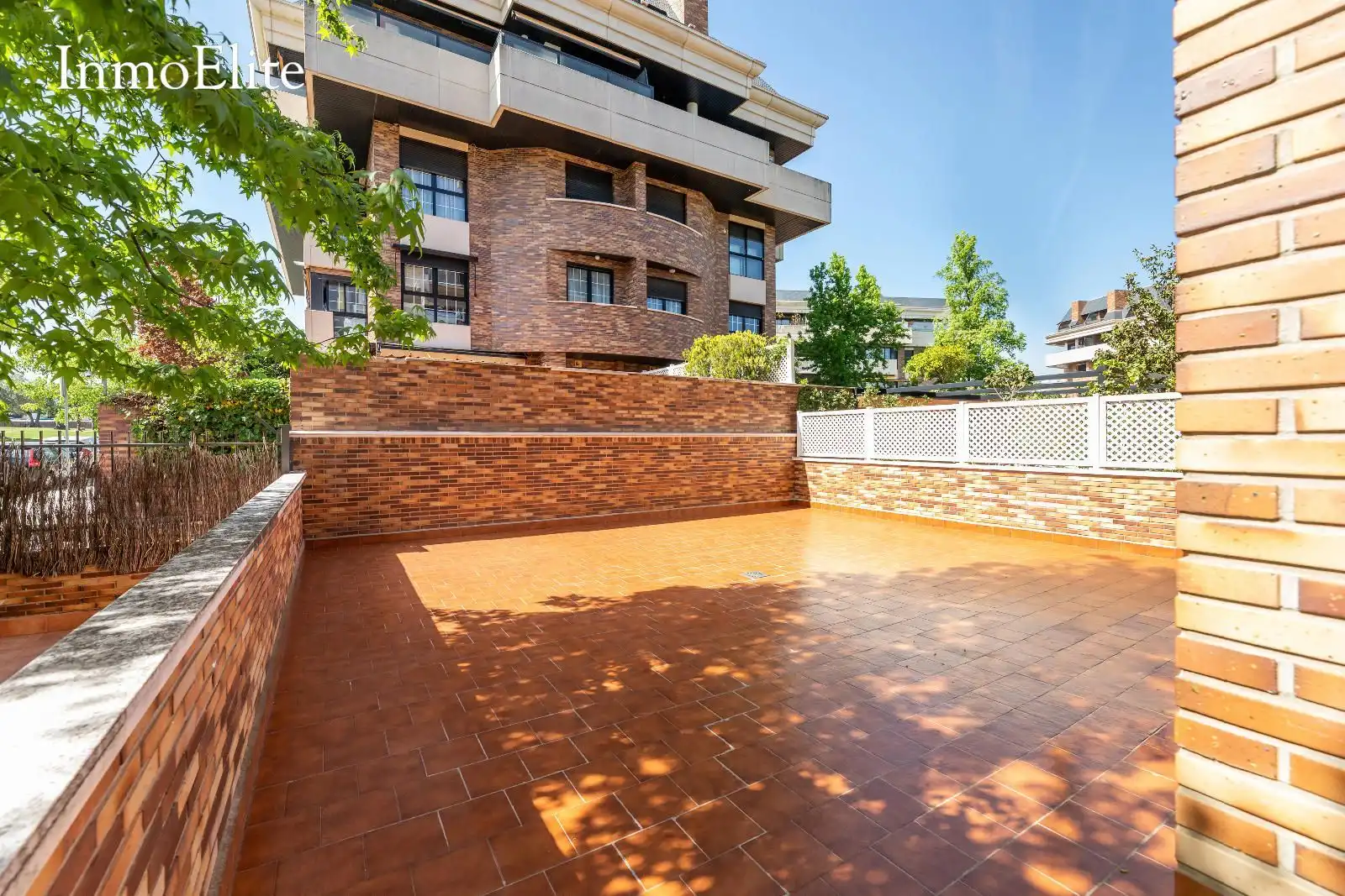 Terrassa de Planta baixa en venda en Majadahonda amb Calefacció, Jardí privat i Terrassa
