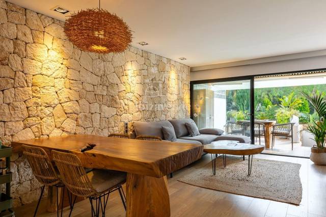 Dúplex en Venta en Lausanne en Roca Llisa