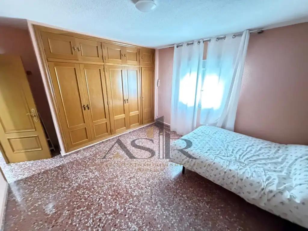 Piso con terraza en alquiler en angel alcazar, imagen 13