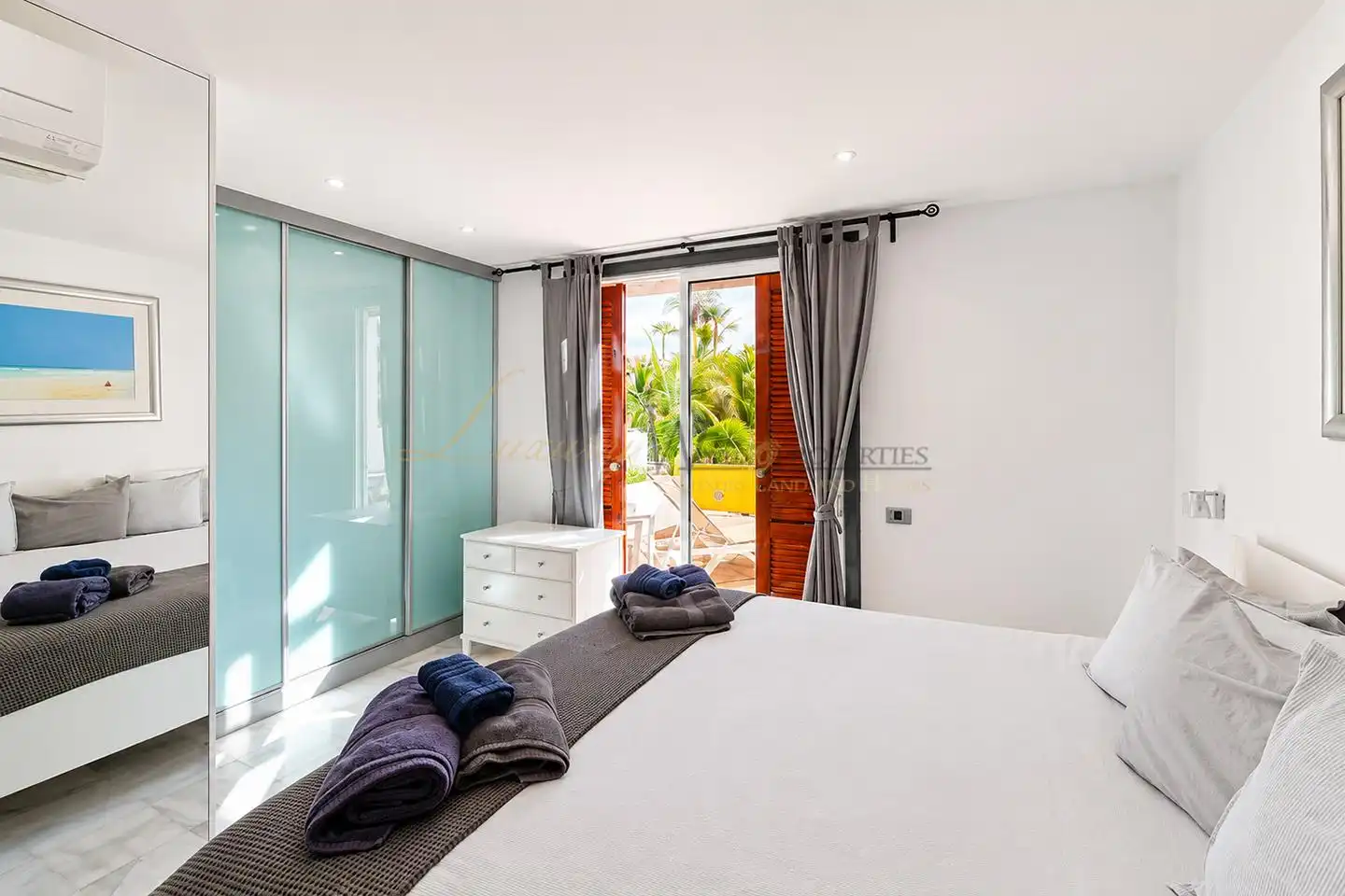 Schlafzimmer von Haus oder Chalet zum Verkauf in Arona mit Terrasse, Möbliert und Gemeinschaftspool