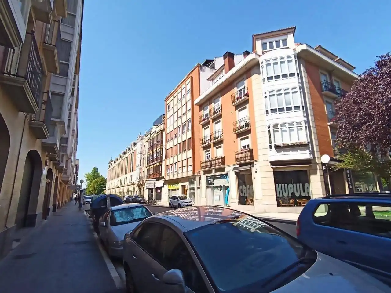 Gewerbefläche zum Verkauf in Calle PORTAL DE CASTILLA