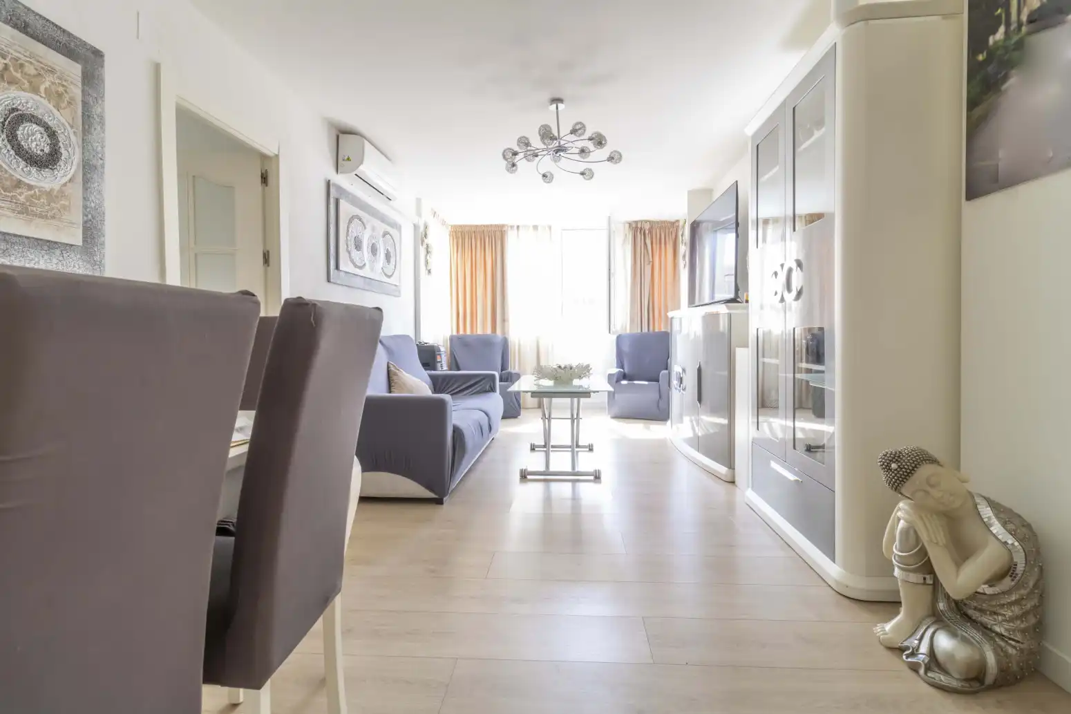 Sala de estar de Piso en venta en Sevilla con Aire acondicionado, Jardín privado y Piscina