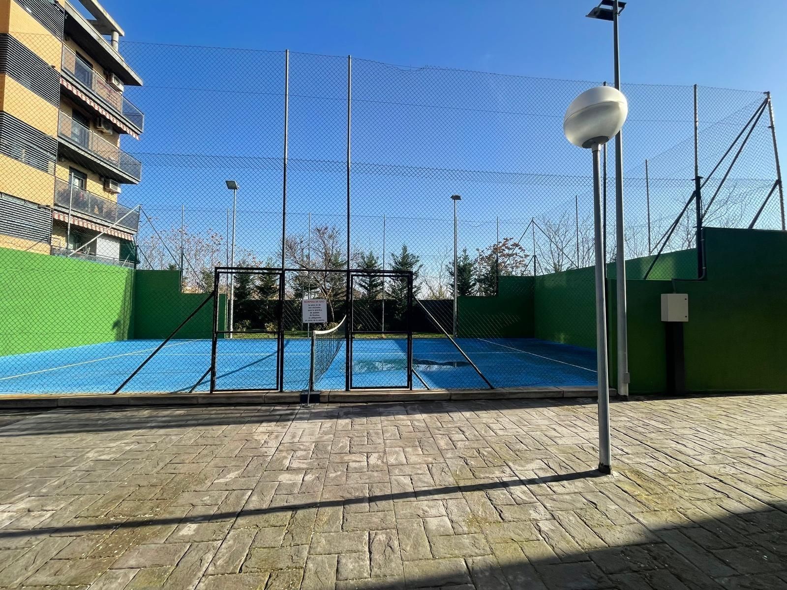 Piscina de Pis en venda en Valdemoro amb Aire condicionat, Calefacció i Traster