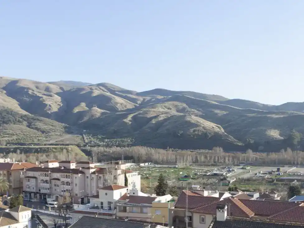 Vista exterior de Pis en venda en Cenes de la Vega amb Aire condicionat