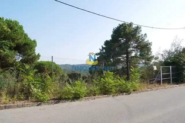 Terreno residencial en venta en Carrer Crisantem, imagen 3