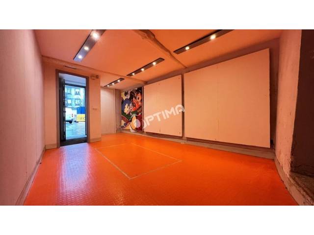 Local comercial en Alquiler en Concheiros - Fontiñas