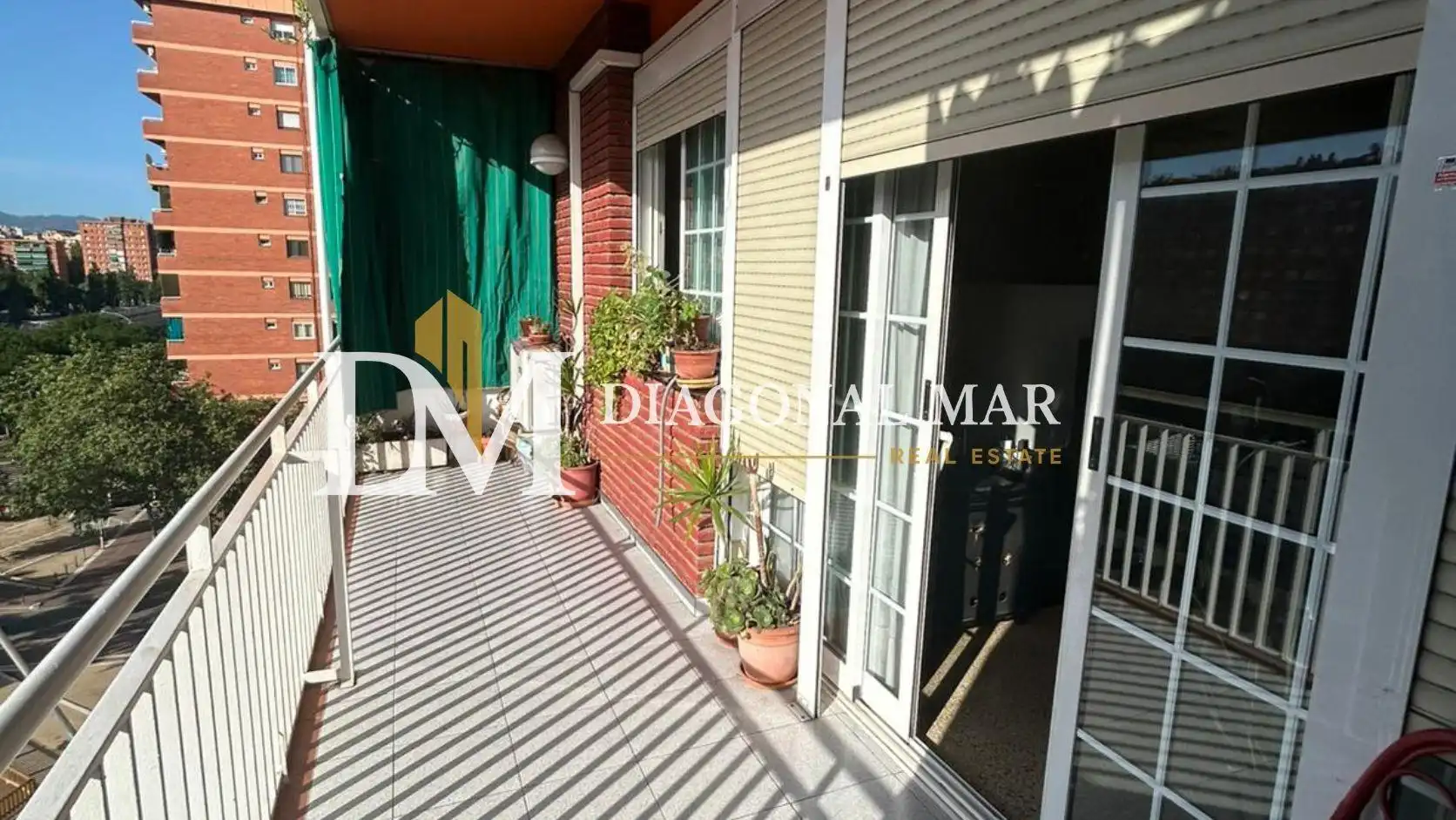 Terraza de Piso en venta en Barcelona con Aire acondicionado y Balcón