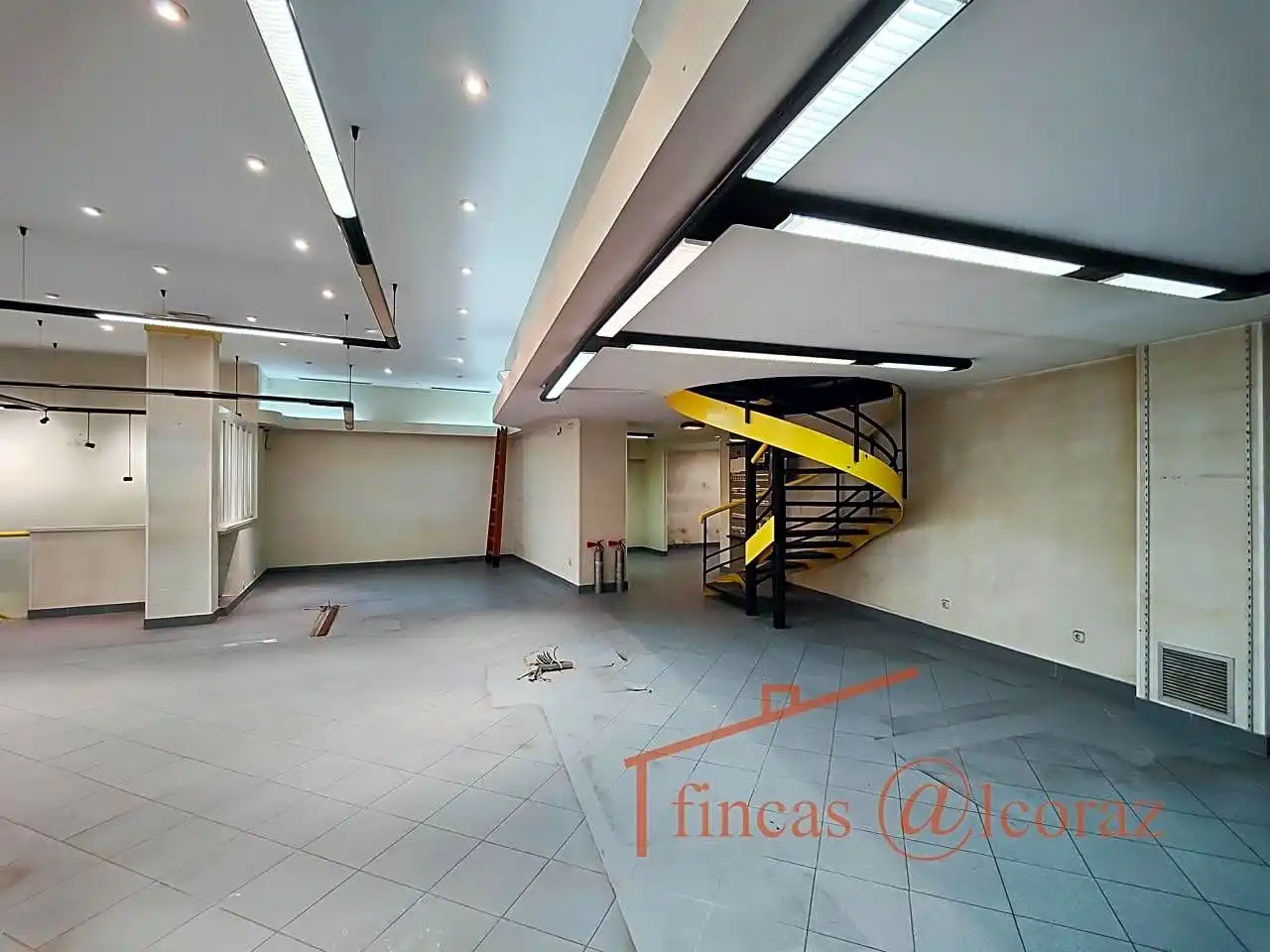Local comercial de lloguer a San Orencio, imagen 7