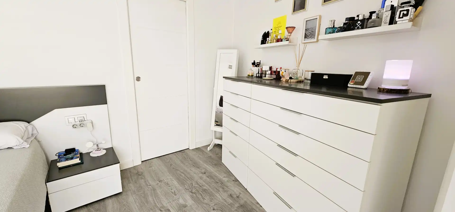 Habitación de Ático en venta en Totana con Aire acondicionado, Parquet y Terraza
