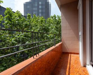 Terrassa de Pis en venda en  Barcelona Capital amb Calefacció i Balcó