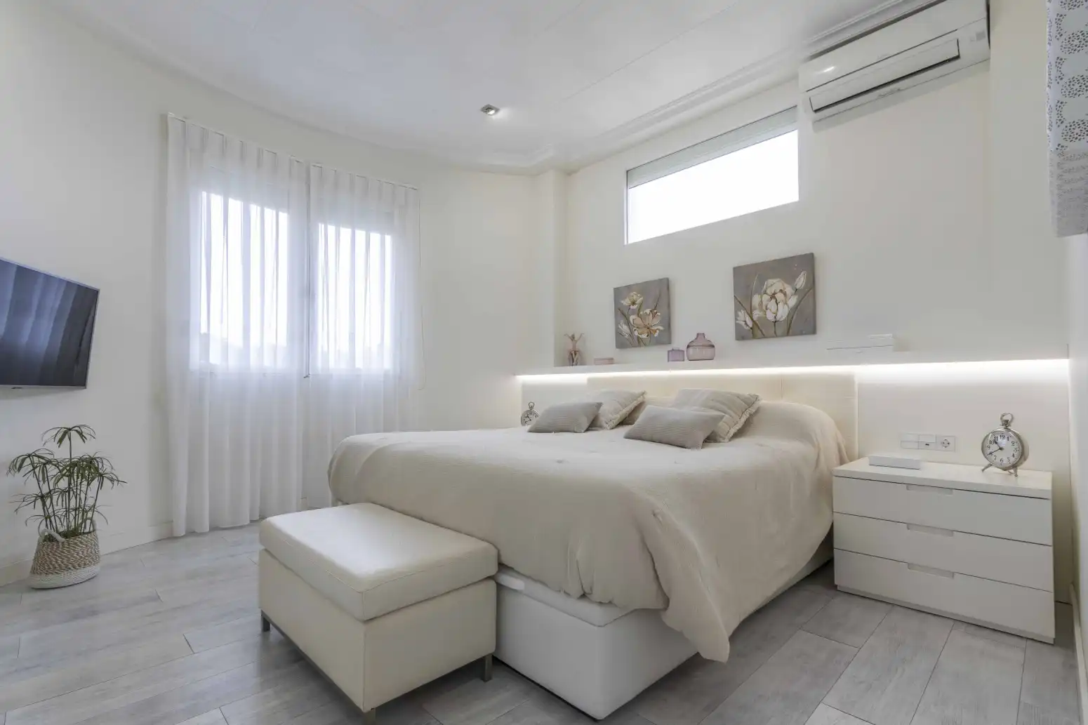 Habitación de Casa o chalet en venta en Torrent con Aire acondicionado, Calefacción y Jardín privado