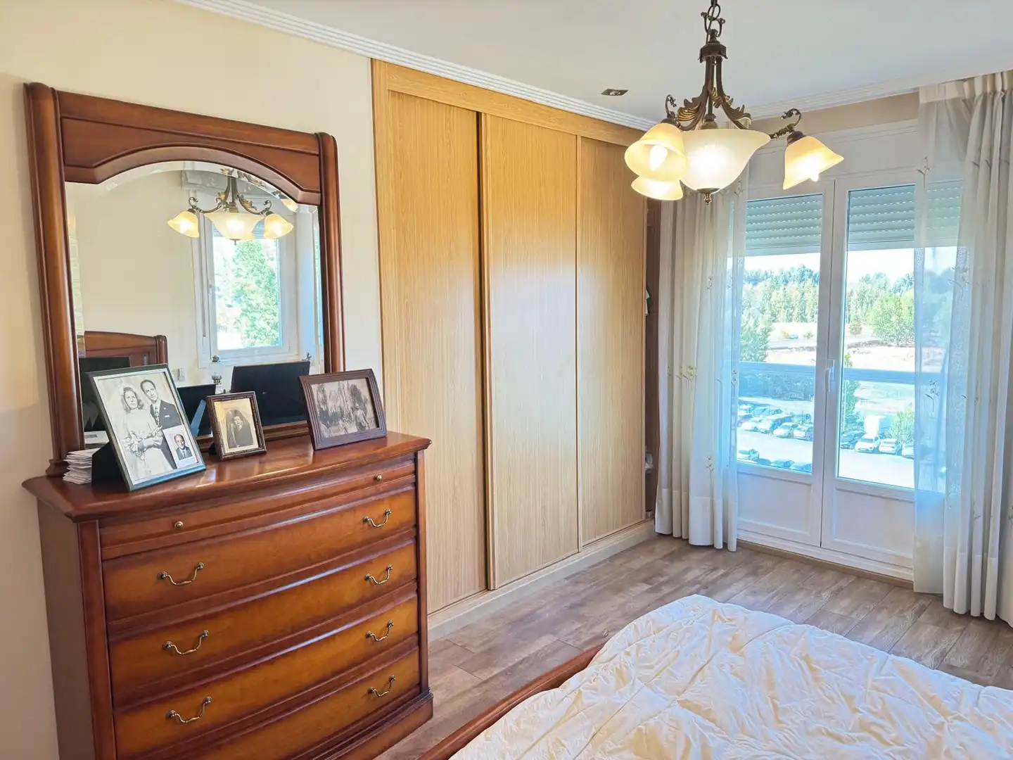 Dormitori de Pis en venda en León Capital  amb Calefacció, Terrassa i Traster