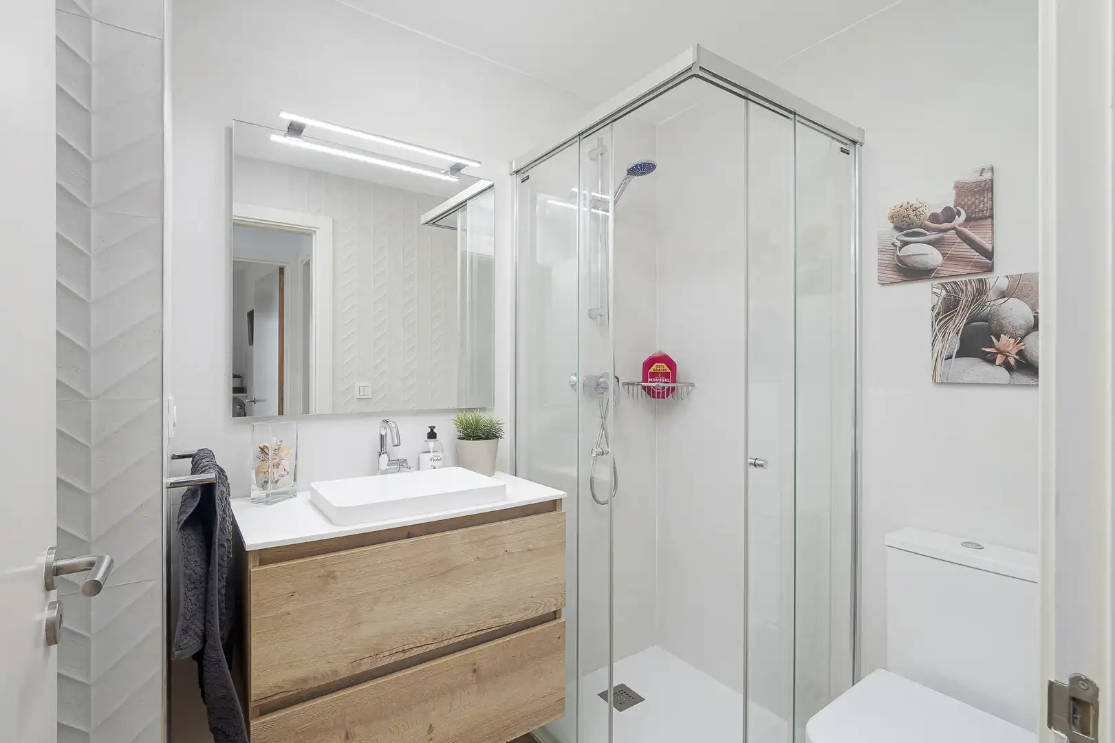 Badezimmer von Wohnung zum Verkauf in Donostia - San Sebastián  mit Heizung, Terrasse und Ofen