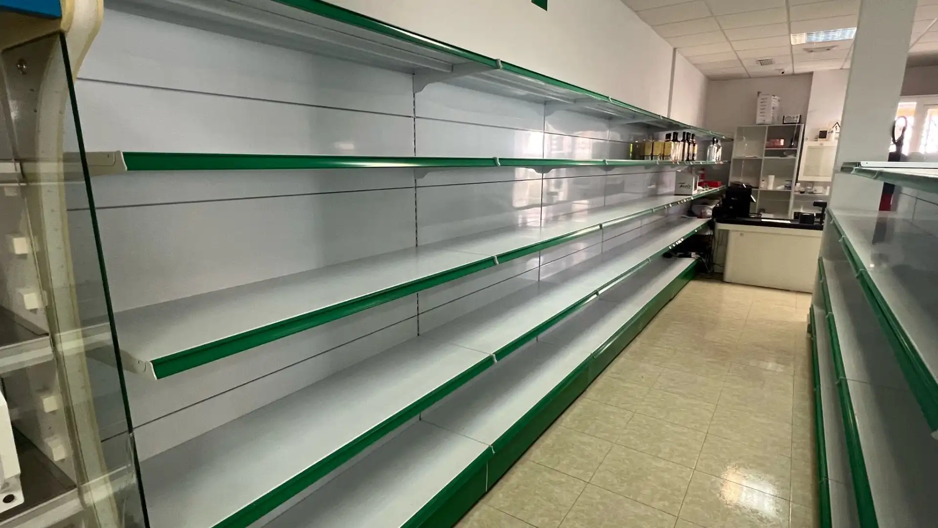 Local en venda en Níjar amb Aire condicionat, Moblat i Alarma