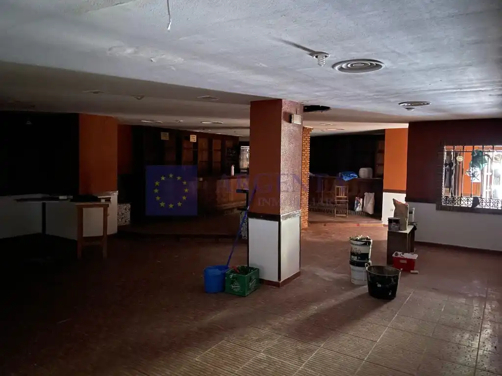 Local comercial en venda a Calle Doctor Fleming, imagen 2