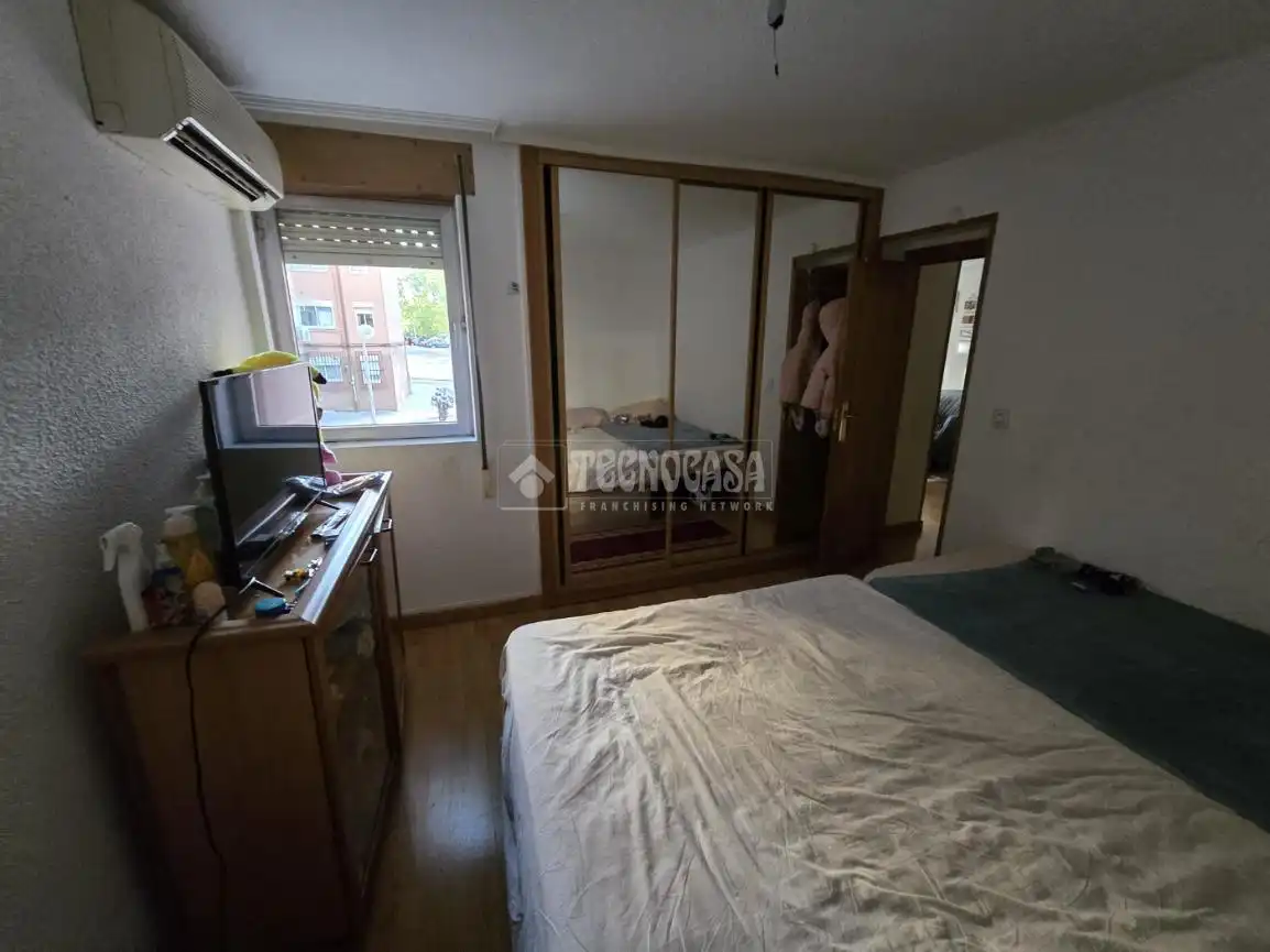 Dormitori de Pis en venda en Madrid amb Aire condicionat i Calefacció