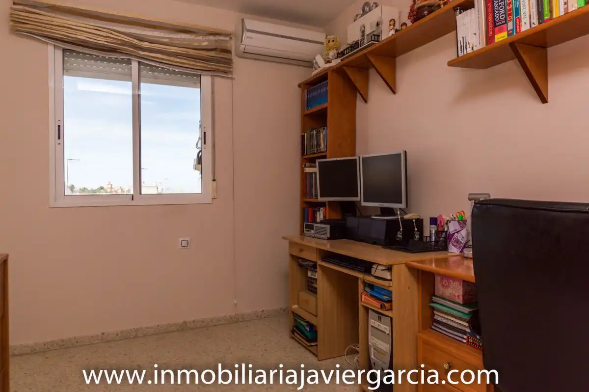 Habitación de Dúplex en venta en Villafranca de los Barros con Balcón
